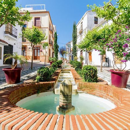 Casa Azul - Boutique Apartments By Casa Del Patio (Adults Only) Estepona Ngoại thất bức ảnh