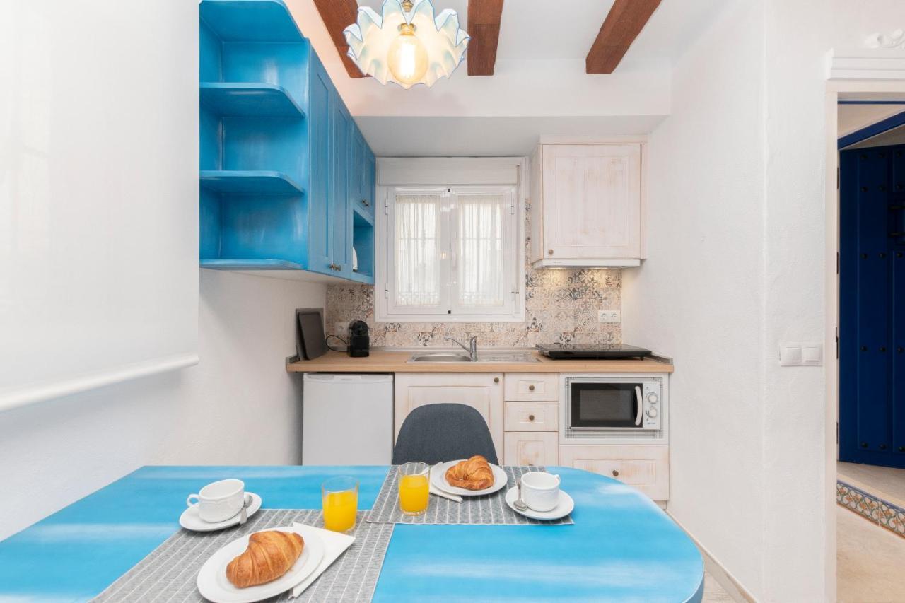 Casa Azul - Boutique Apartments By Casa Del Patio (Adults Only) Estepona Ngoại thất bức ảnh